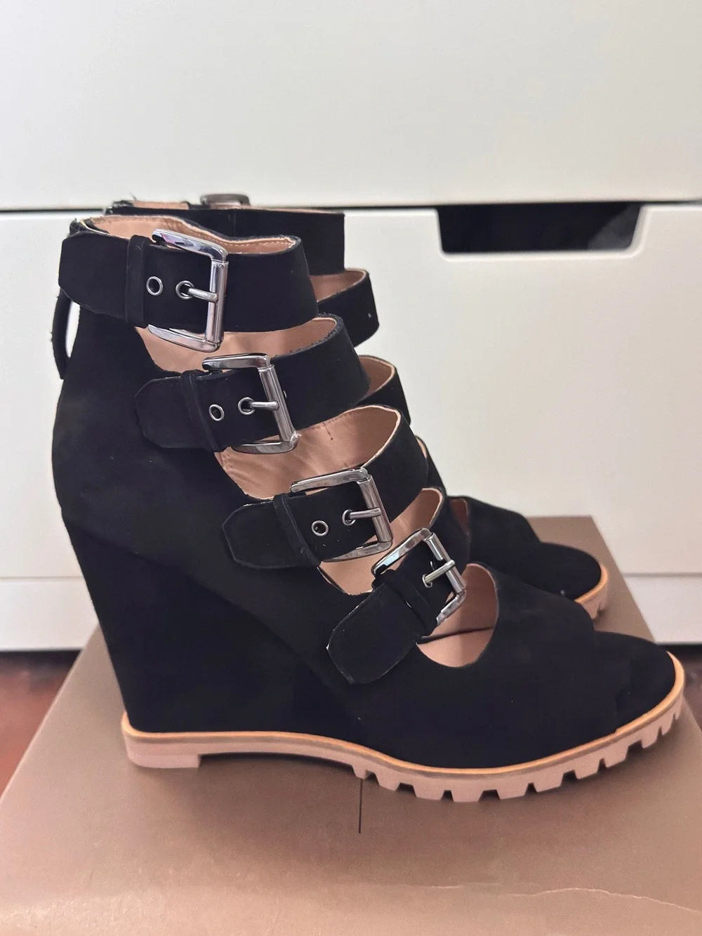Linea Paolo Wisteria Buckle Wedge Sandal in Black Suede Size 9 MSRP $139
